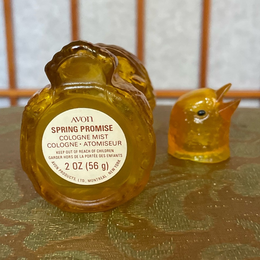 Vintage 70s Collectible Avon Budgie Perfume Bottle - Picture 4 of 11